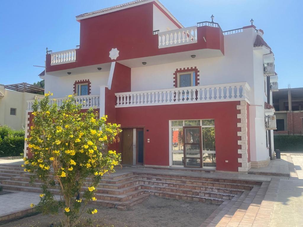 فيلة Hurghada-magawish 6 *